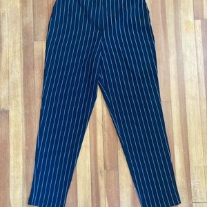 Nasty Gal ‘Put a Pinstripe in that’ Tapered pant - black US size 6